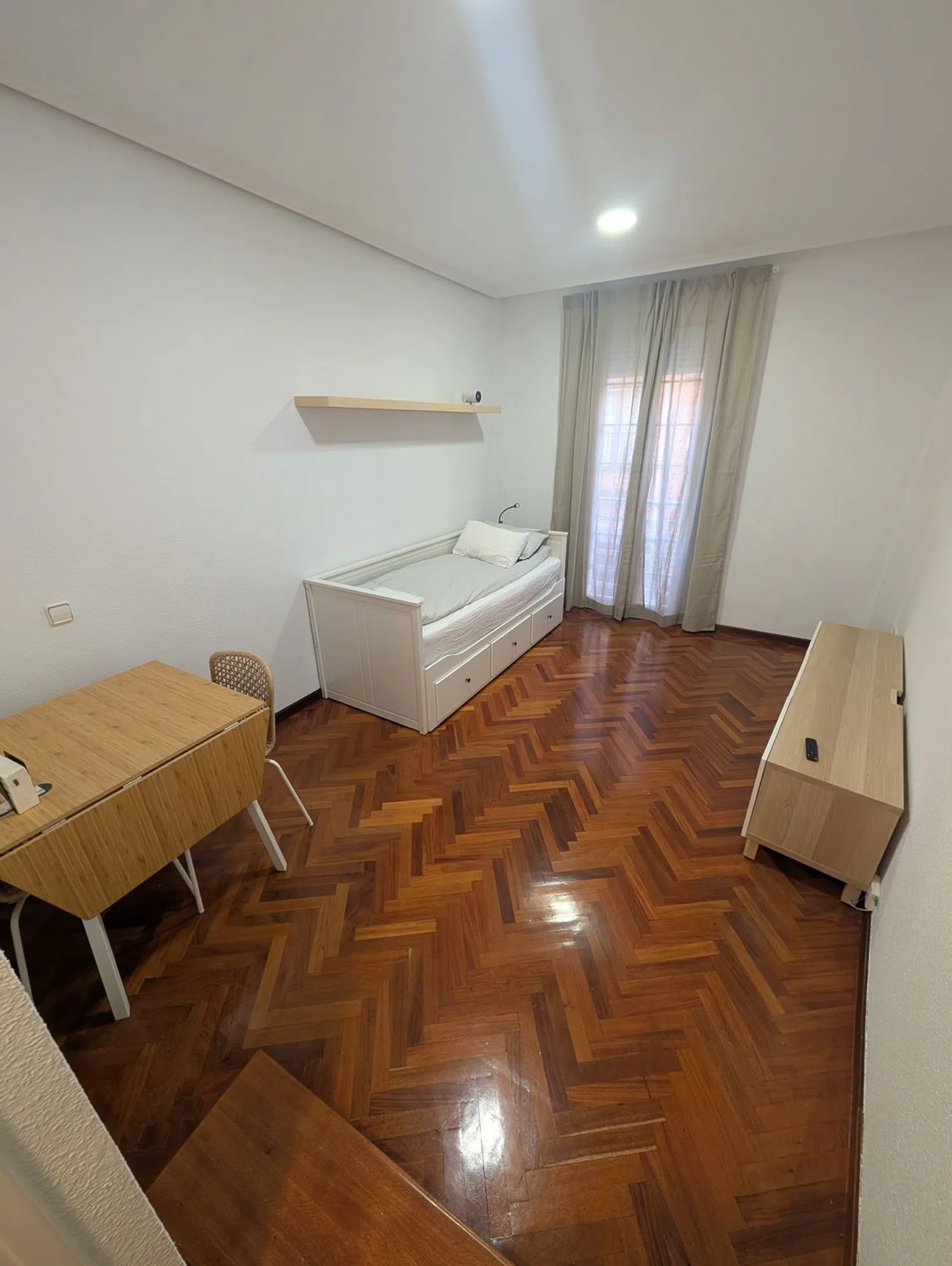 Estudio en calle del Naranjo, 10 - Foto 9
