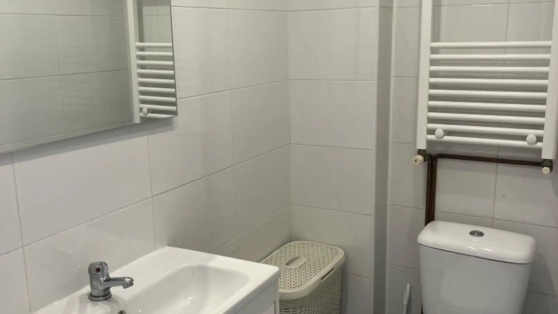 Piso en  Calle del Monasterio de Siresa 16 - Foto 7