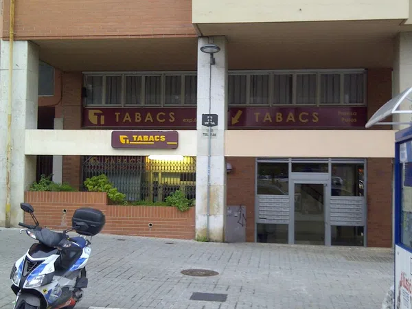 Local en Estanco, negocio en Carretera d'Esplugues, El Pedró, El Pedró - Foto 1