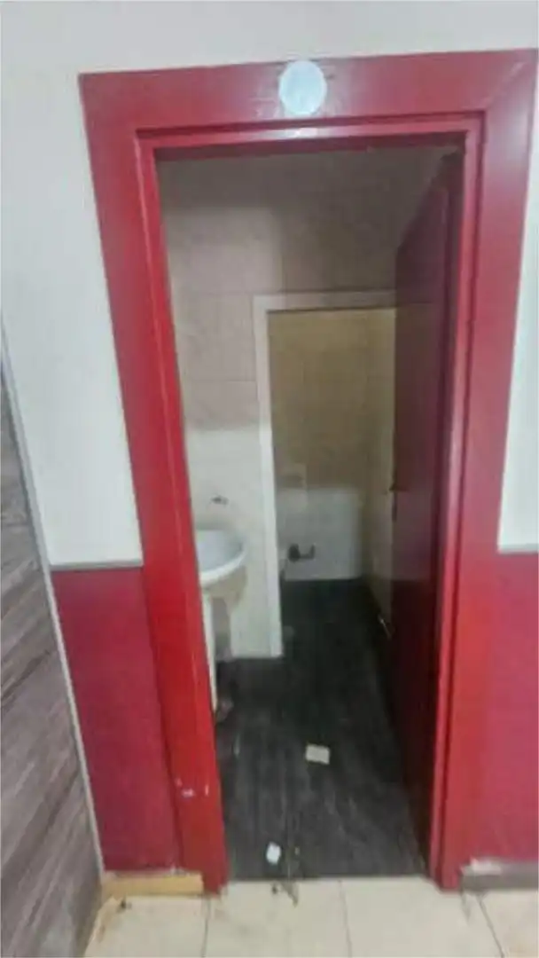 Local comercial en Aluche - Foto 9