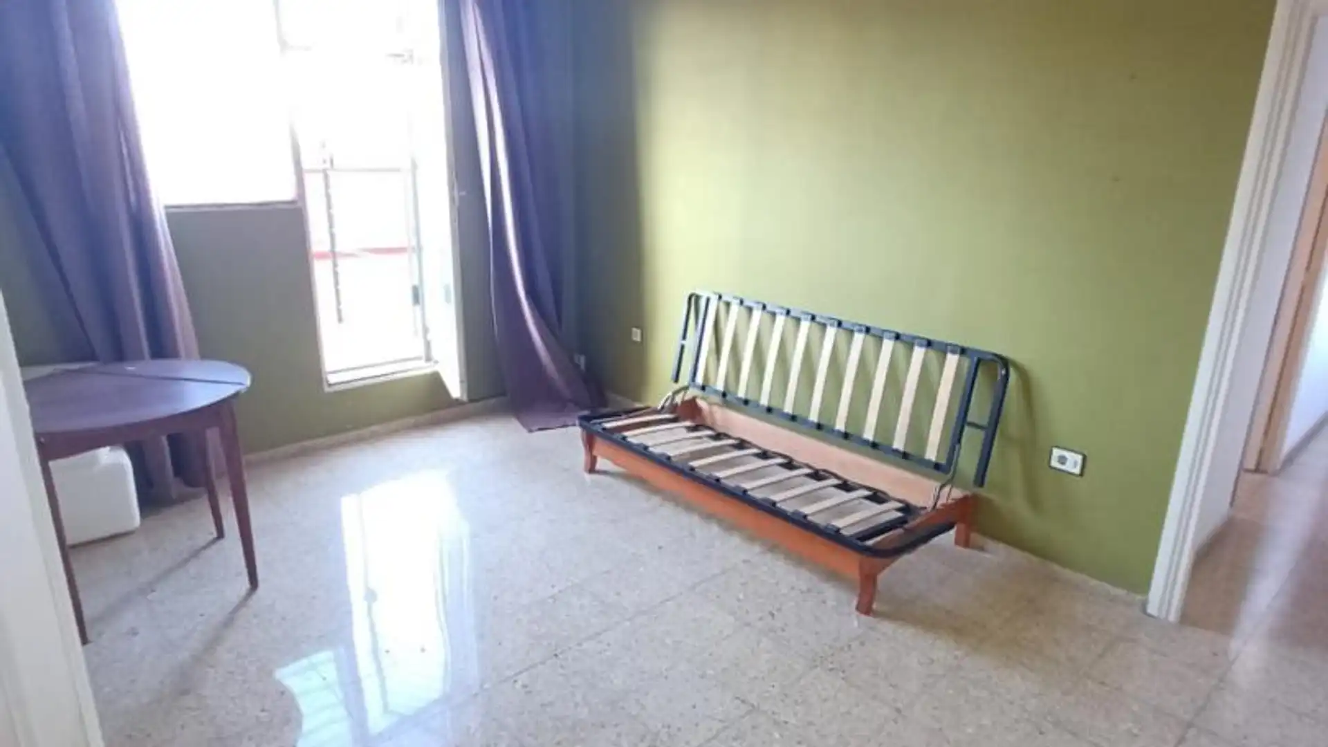 Piso en  Carrer del Monestir de Poblet 1 - Foto 2