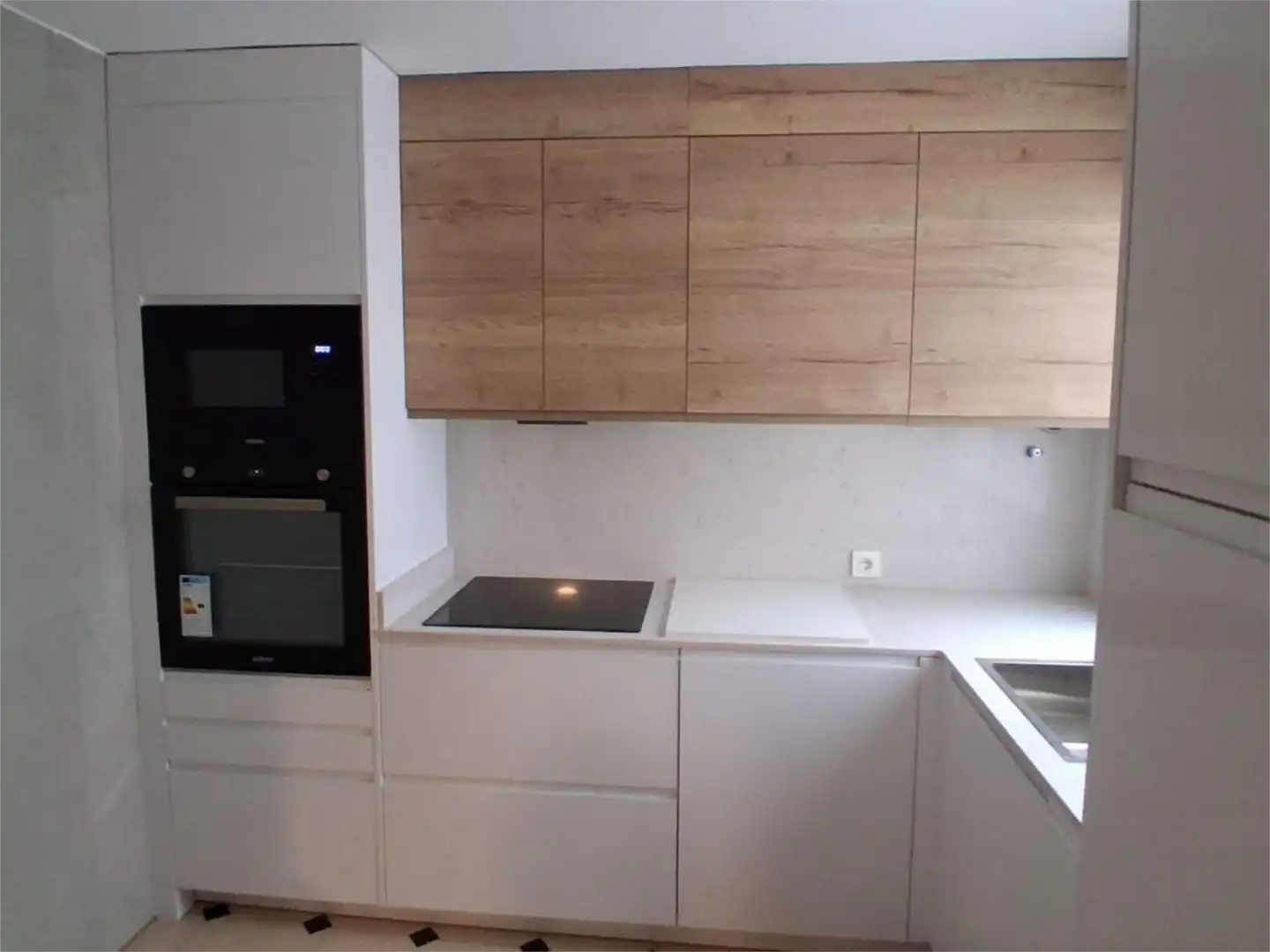 Piso en  Plaza de la Cruz Roja 9 - Foto 6