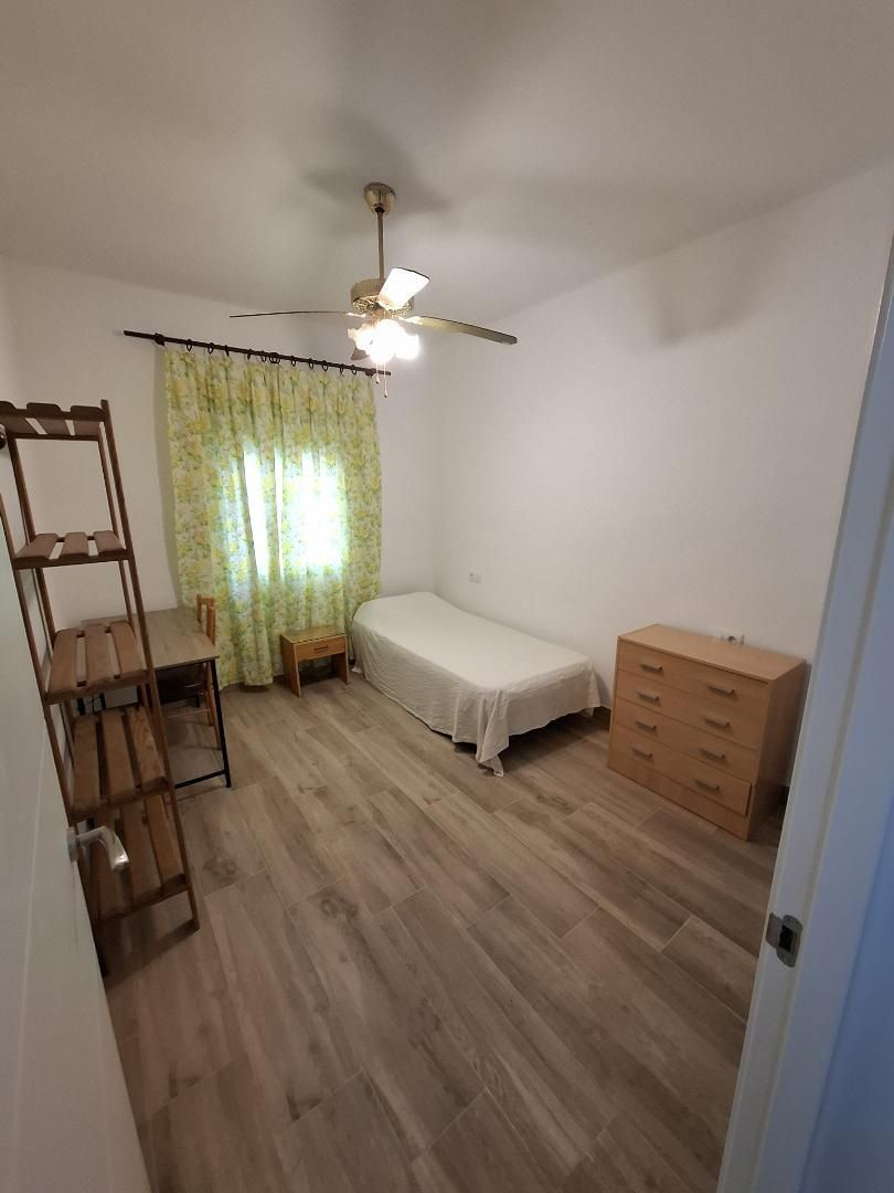 Piso en  Calle Bami 4 - Foto 11