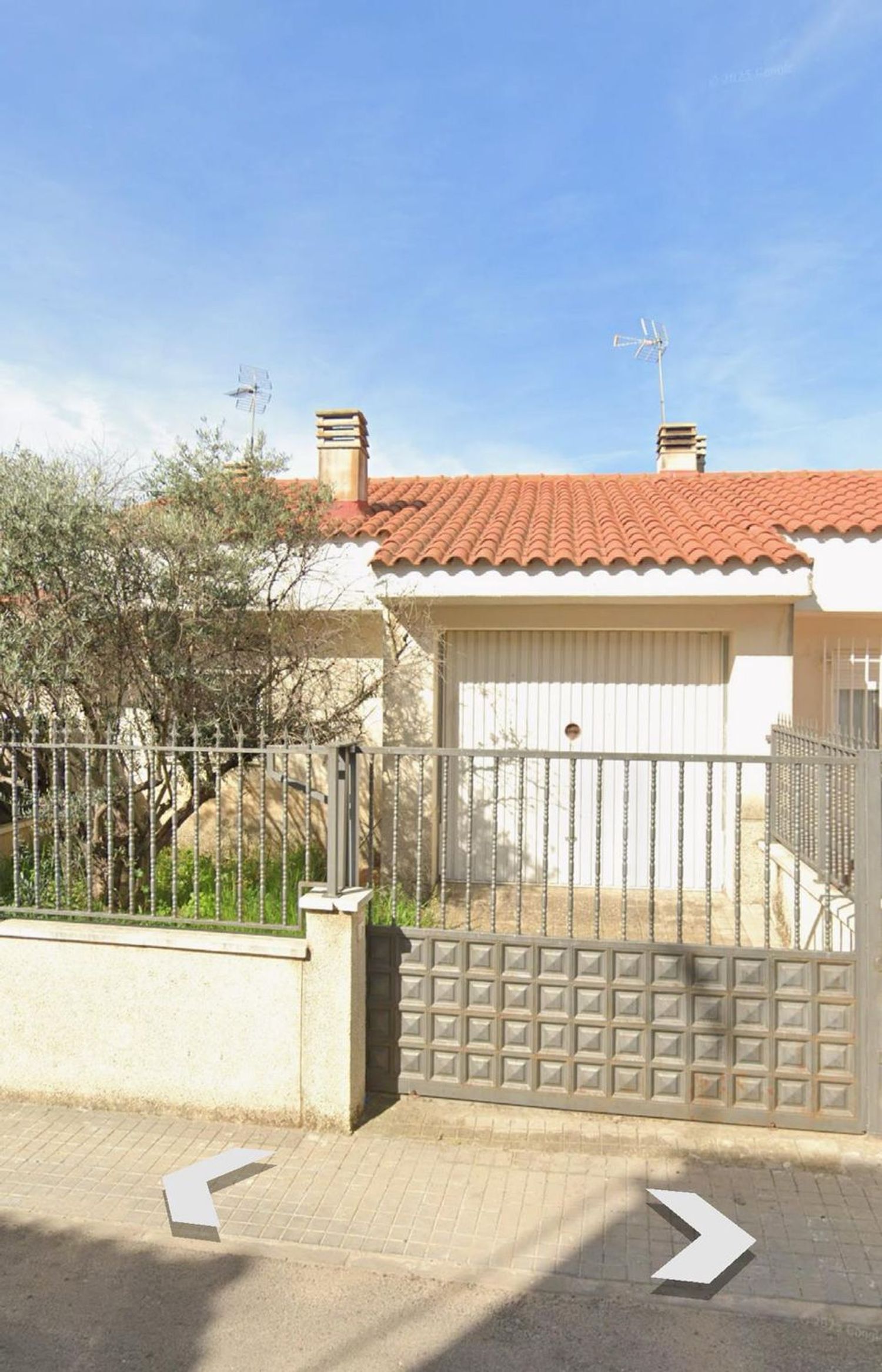 Chalet pareado en Calle Antonia de Blas de Quer, 8 - Foto 2