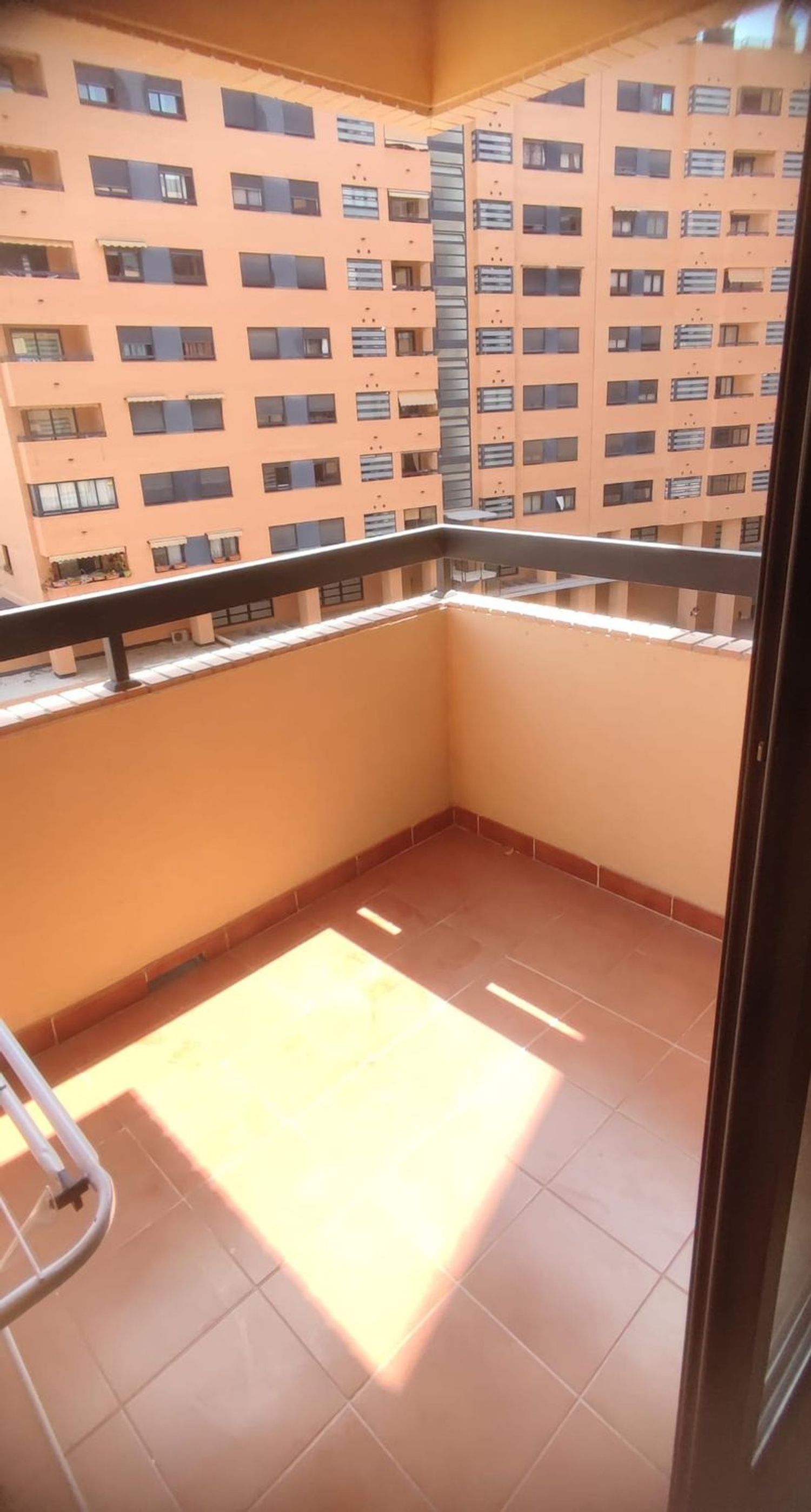 Piso en Avenida Pintor Xavier Soler - Foto 8