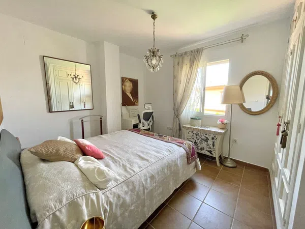 Chalet adosado en Calle Dalia, 2 - Foto 5
