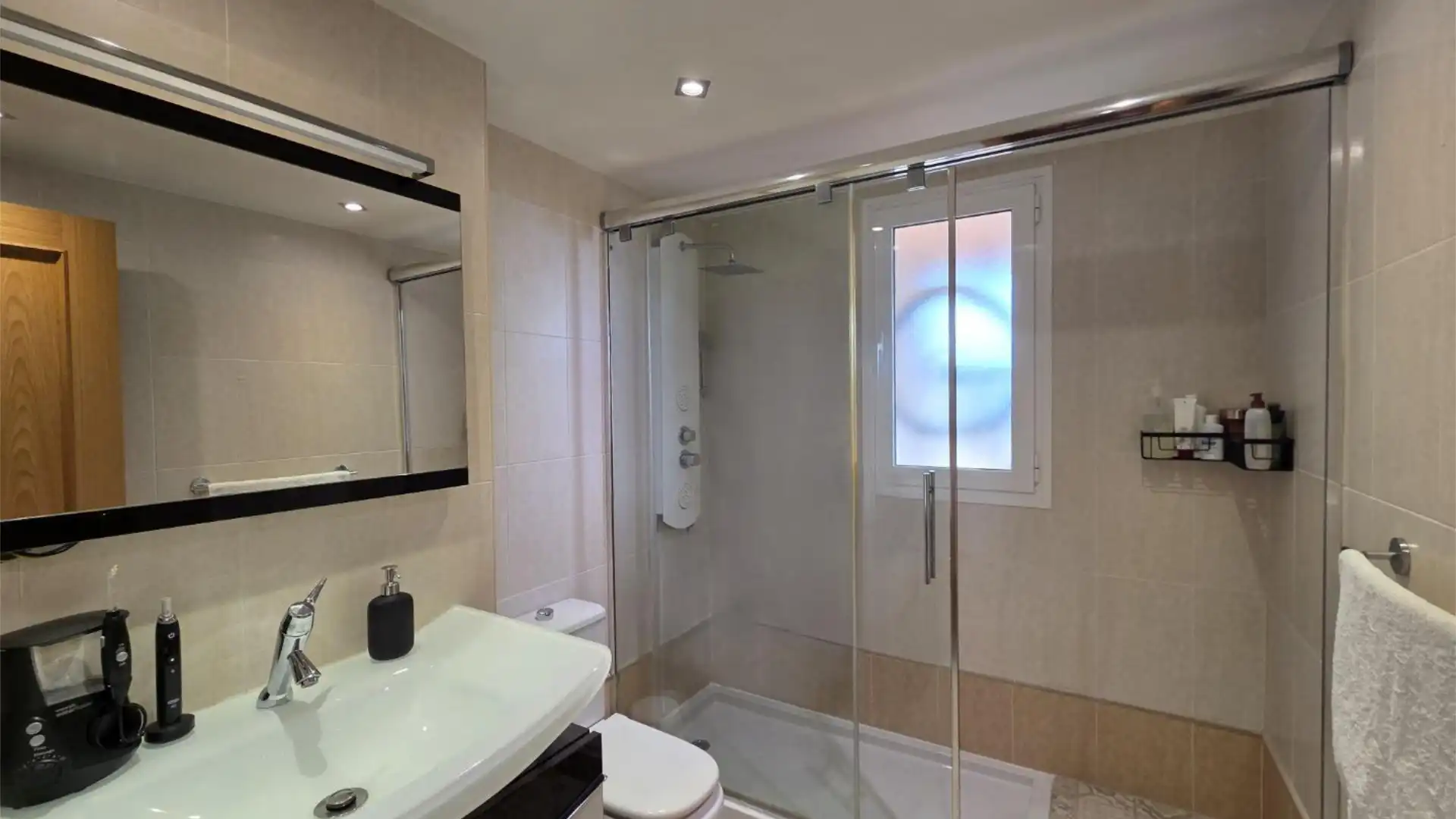 Piso en  Calle Lora del Río 21 - Foto 17