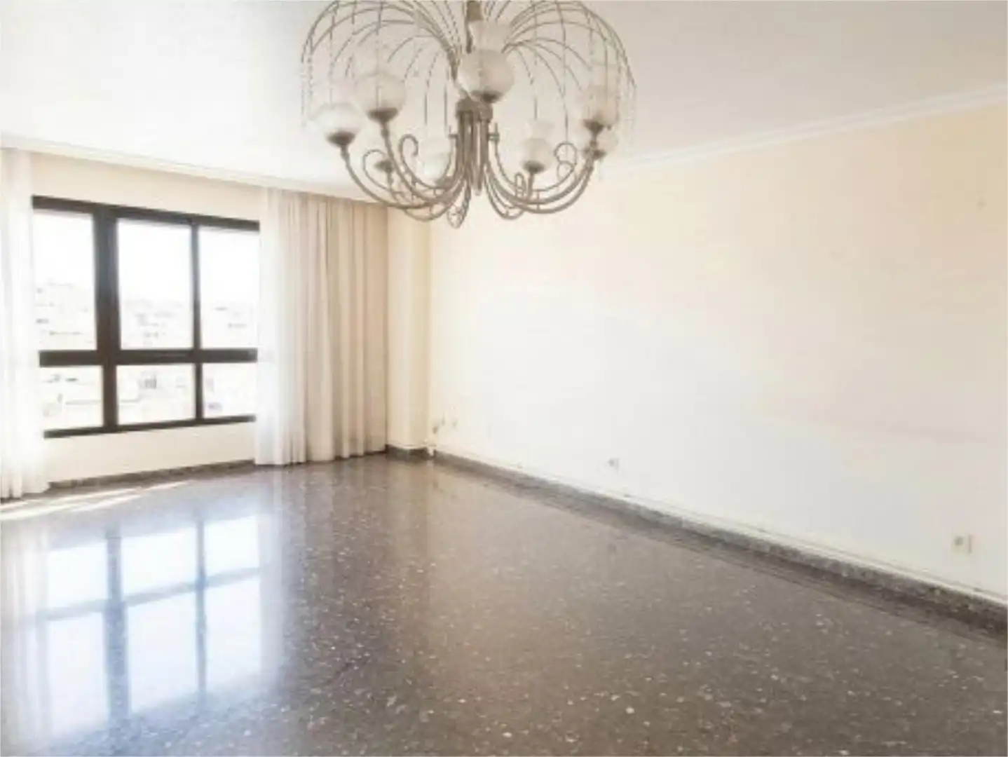 Piso en  Avinguda de l'Estació 5 - Foto 4