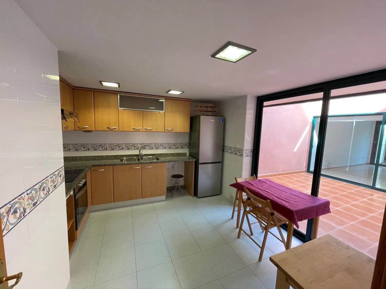Chalet adosado en calle Juana Francés, 2 - Foto 2