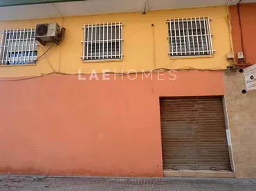Local comercial en  Calle de Piscis - Foto 1