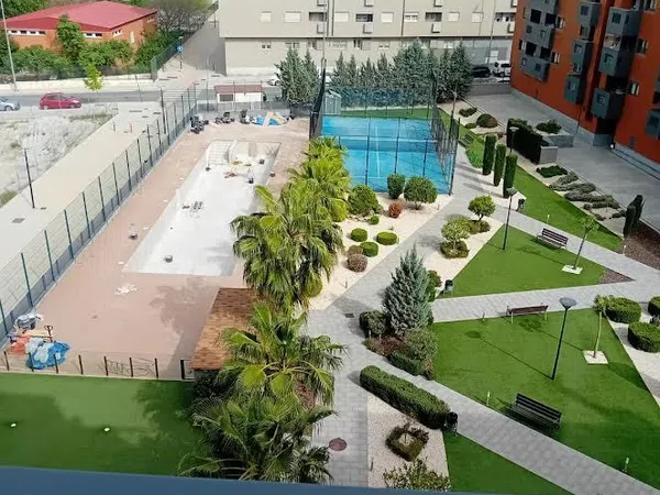 Estudio en avenida de la Ilustración, 103