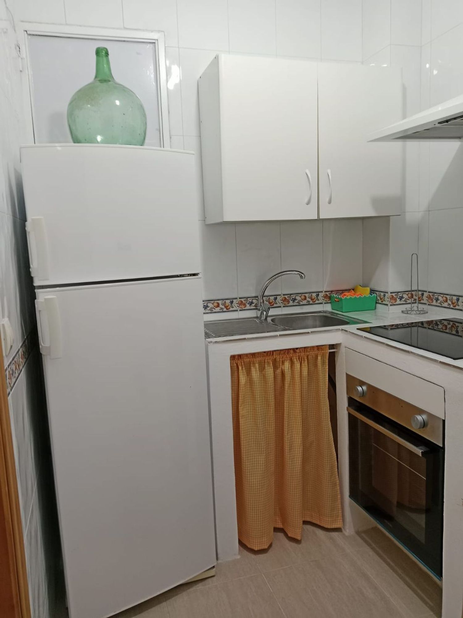 Estudio en Cipriano Alhambra, 2 - Foto 2