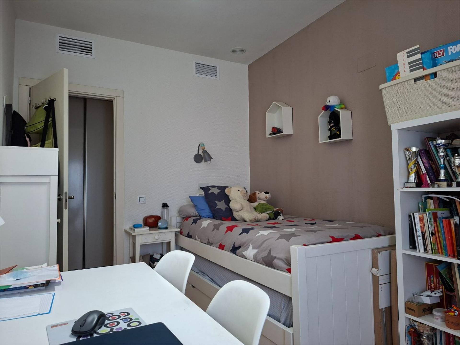 Piso en  Carrer Afrodita 6 - Foto 27