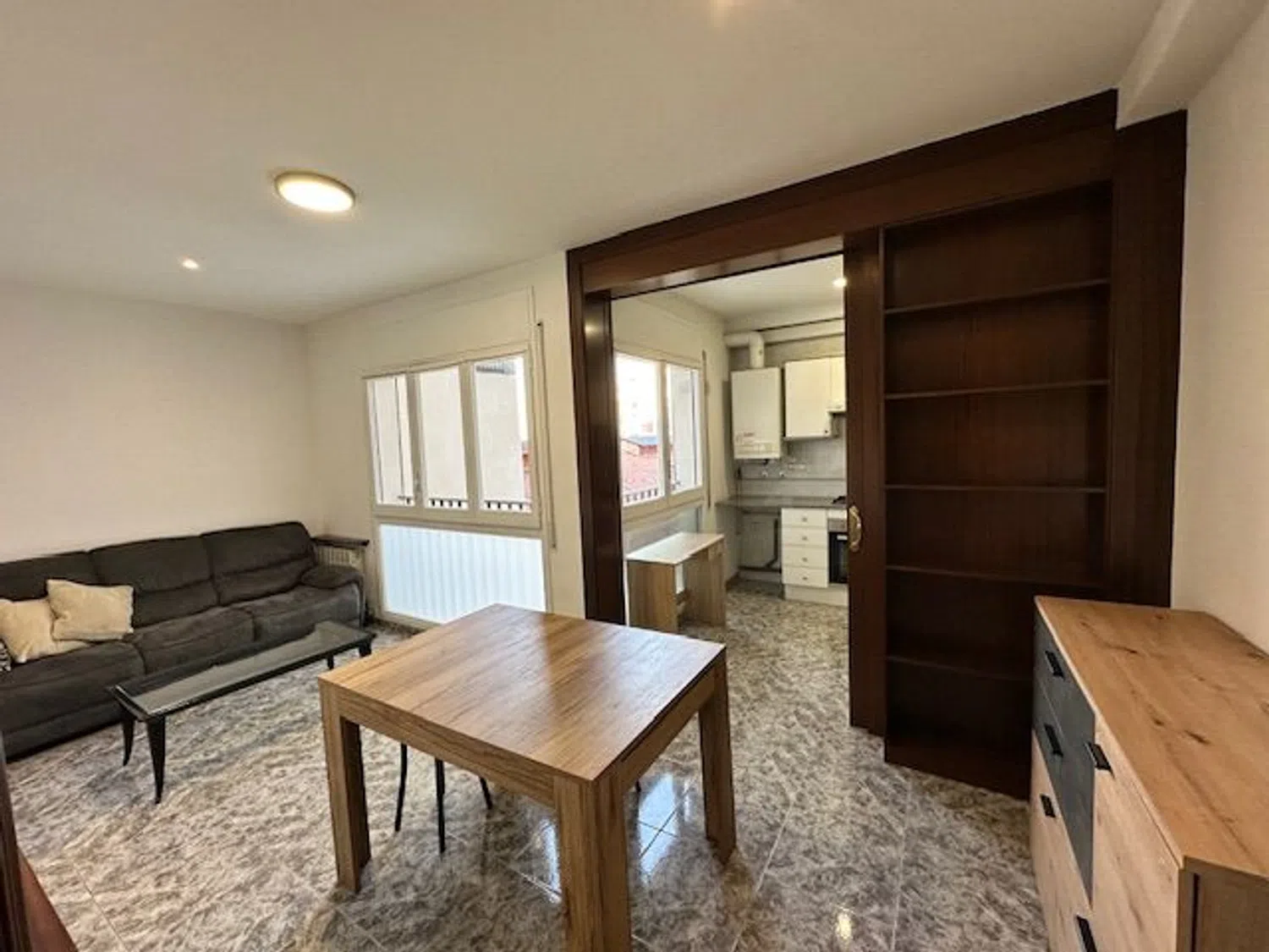 Piso en calle de la Indústria, 152 - Foto 1