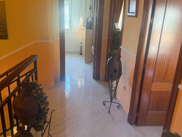 Chalet adosado en Calle Medico Rafael Molero Cabrilla, 12 - Foto 10