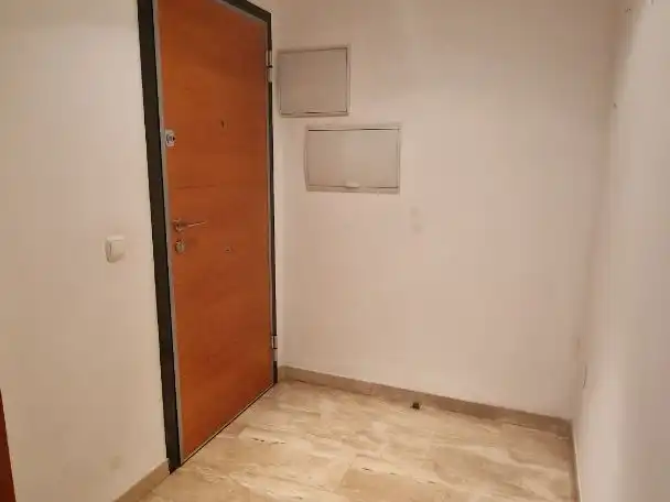 Piso en  Carrer de Llorenç Salom 5 - Foto 6