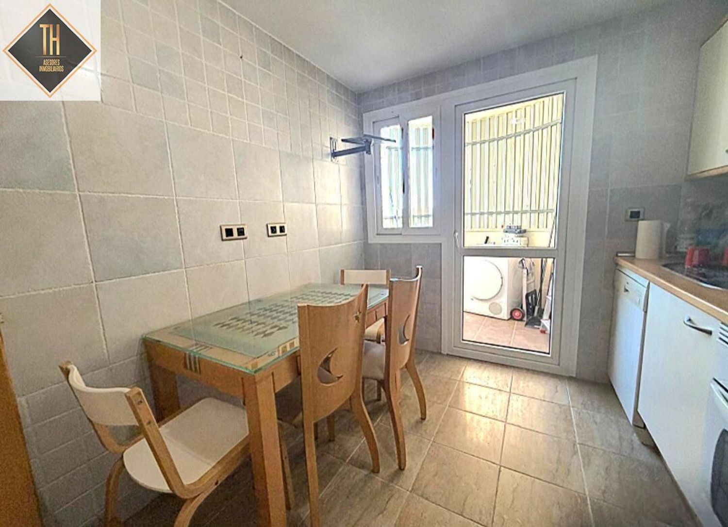 Piso en Calle Píndaro, 19, El Consul - El Romeral - Foto 11