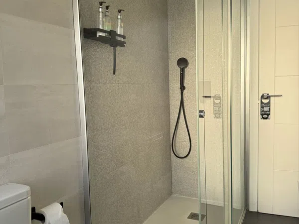 Chalet adosado en Barrio Olivares - Foto 40