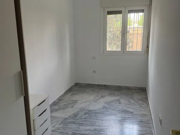 Piso en Calle Camilo José Cela, 1, Buhaira - Huerta del Rey - Foto 26