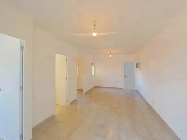 Piso en Barrio Lloreda - Foto 6