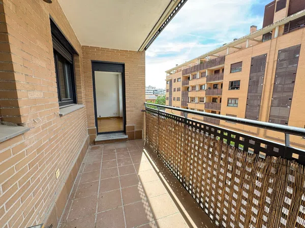 Piso en Calle Océano Atlántico - Foto 3