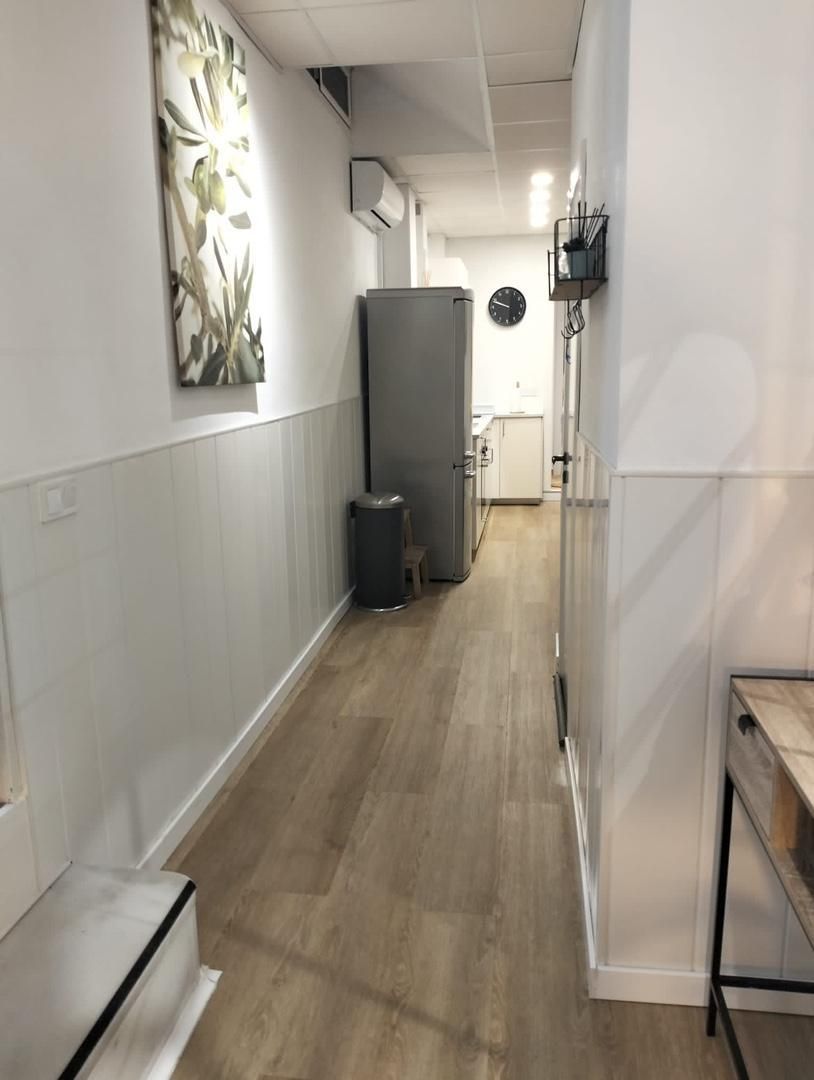 Planta baja en  Calle Ronda Carlota 7 - Foto 1