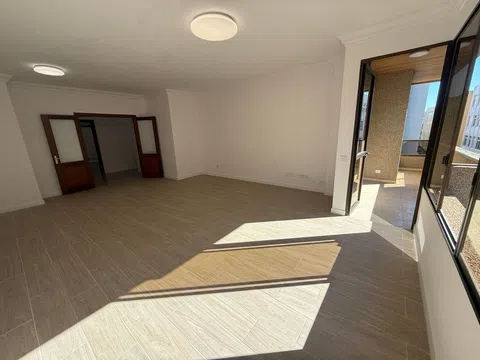 Piso en calle Canalejas, 92 - Foto 8