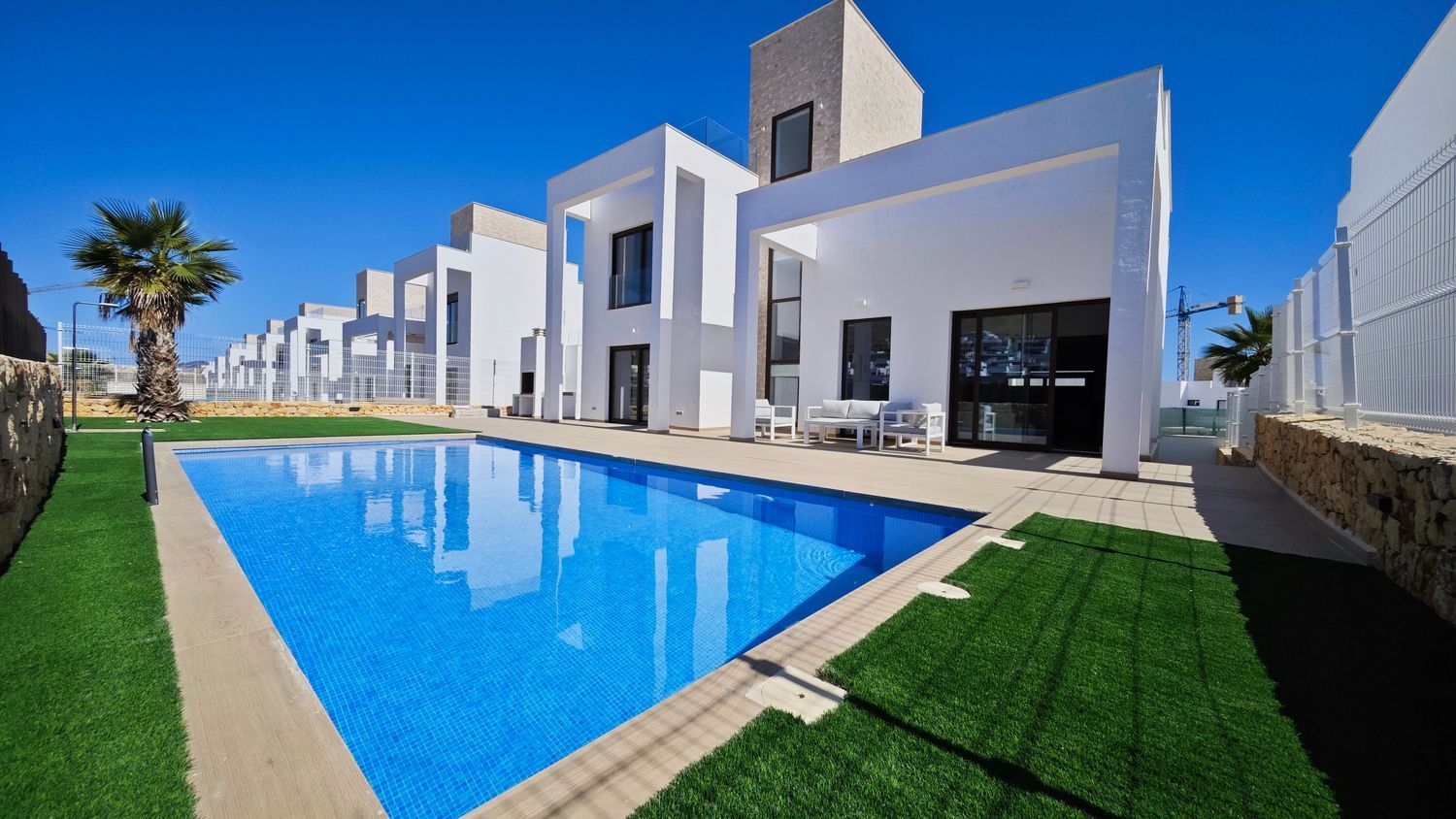 Casa independiente en calle d'Equador, 15 - Foto 1