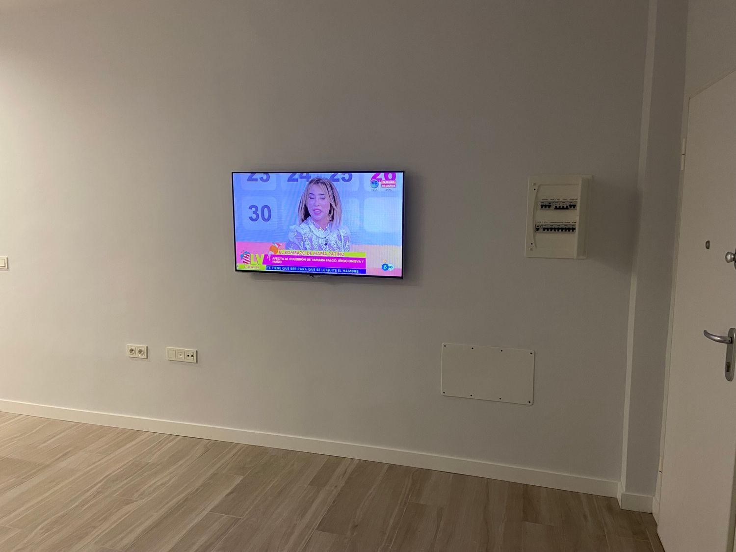 Estudio en calle de la Gloria, 14 - Foto 4