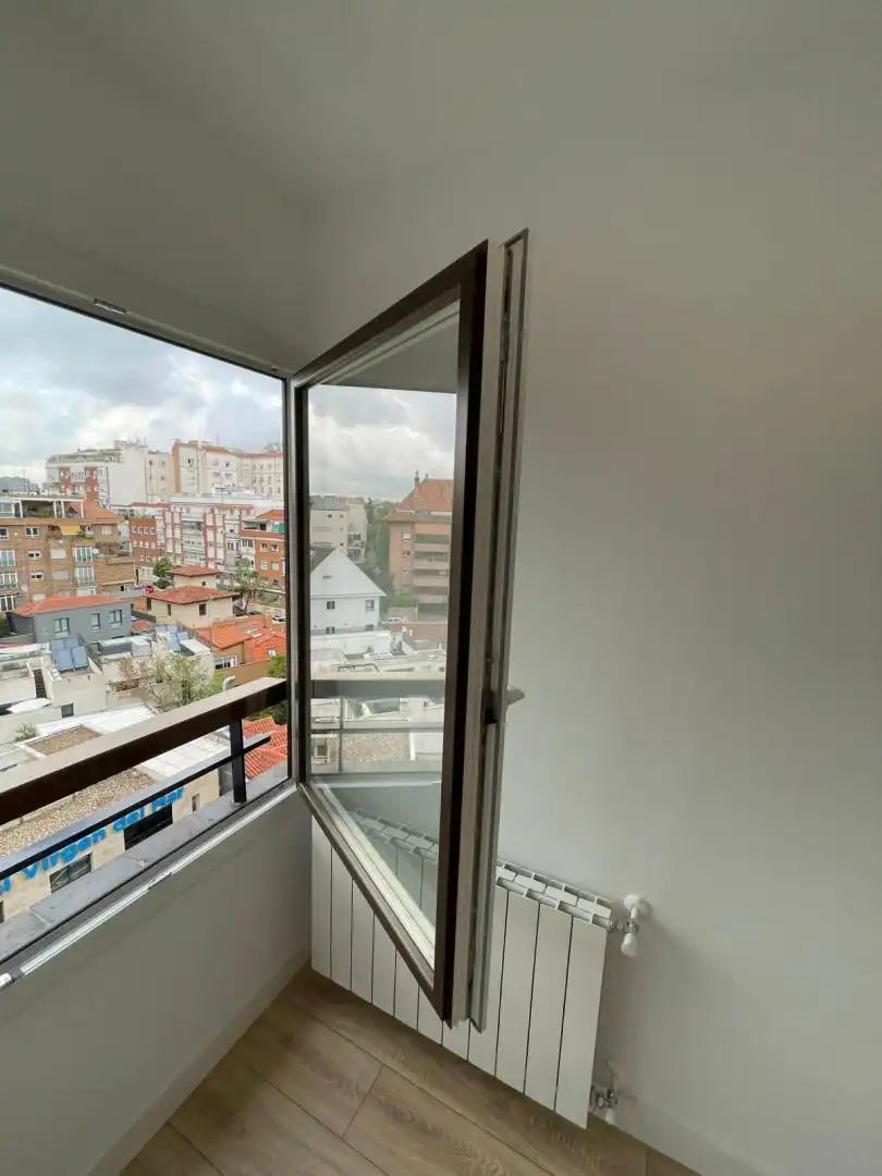 Piso en  Avenida de Alberto Alcocer 43 - Foto 27