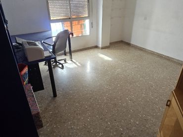 Piso en  Calle Platero Lucas Valdés 5 - Foto 12