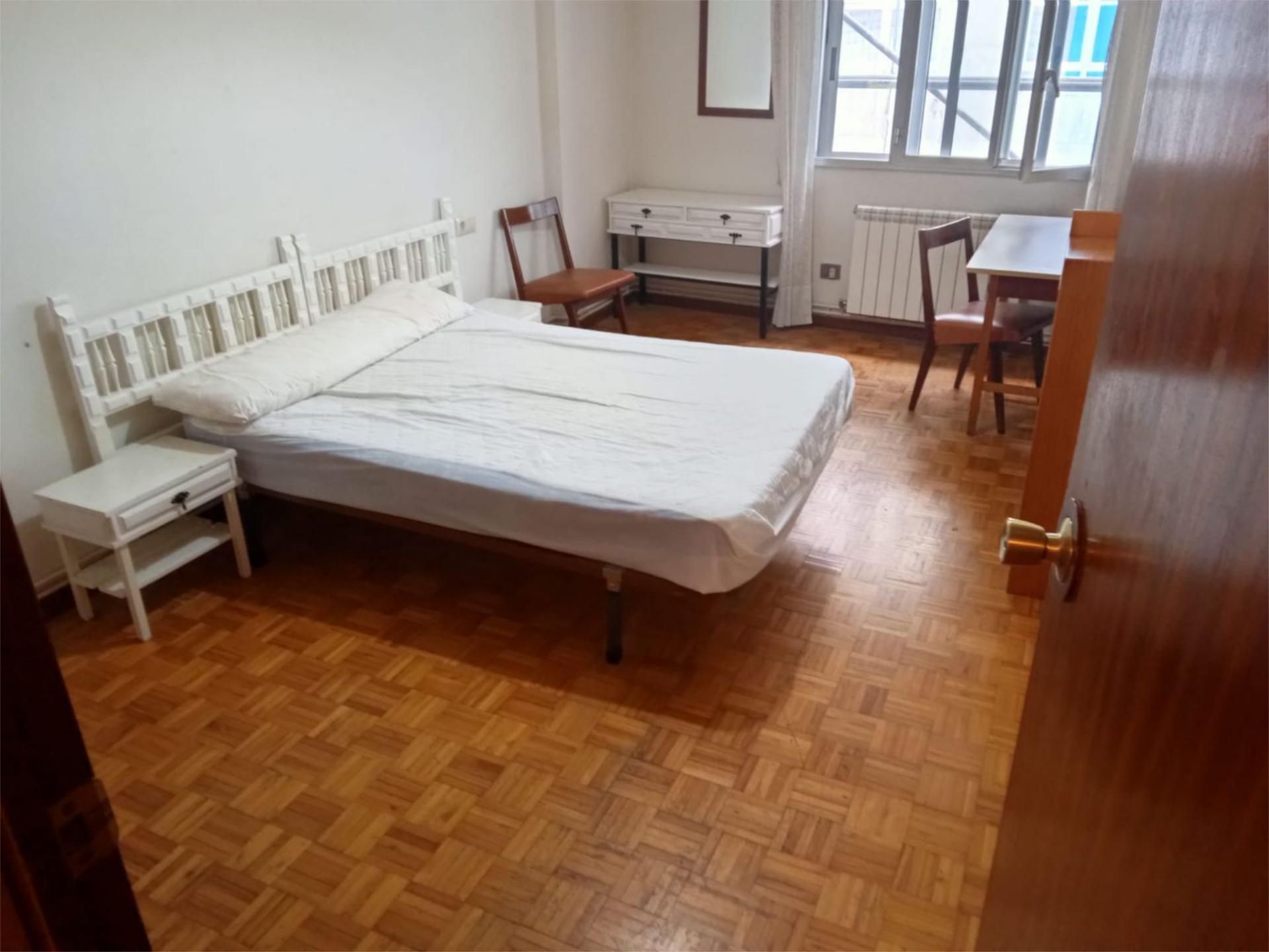 Piso en  Rúa de Montero Rios 22 - Foto 8