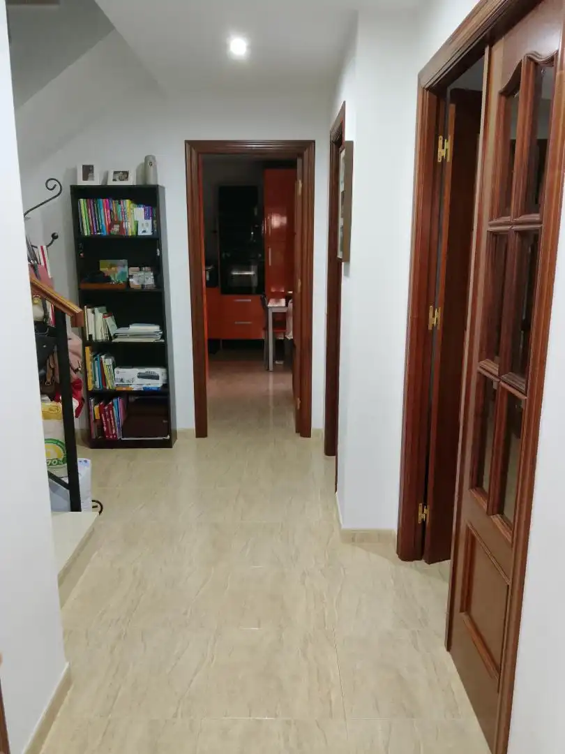 Piso en  Calle Victoria Kemp 8 - Foto 2