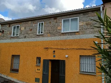 Casa adosada en  Calle Estrecha 5 - Foto 1