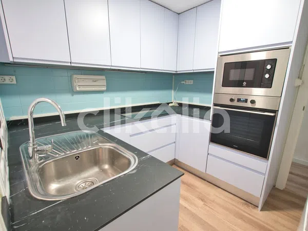 Piso en calle Jazmín - Foto 6