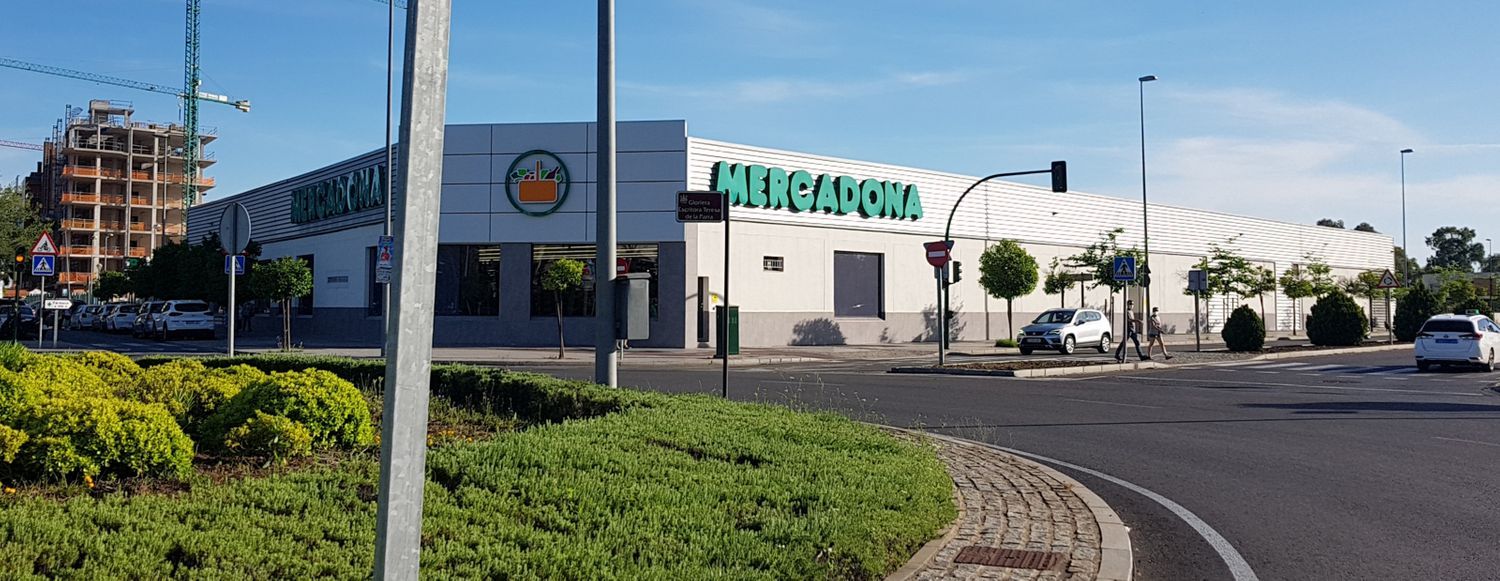 Piso en Escritora Ángela Lopez de Ayala, 7 - Foto 2