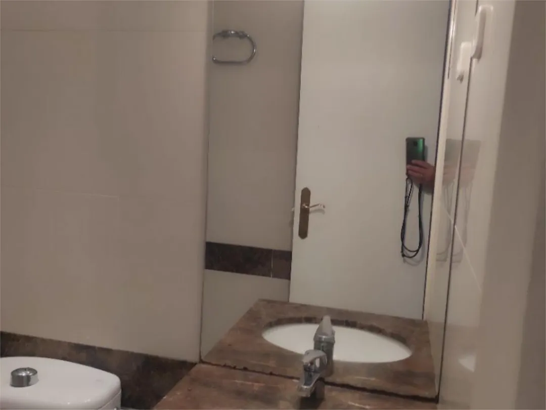 Piso en  Carrer de Sant Lli 4 - Foto 8