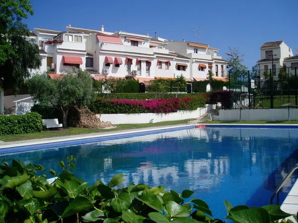 Chalet adosado en calle del Salabre, 11