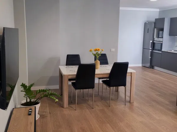 Piso en Calle Agustina de Aragón, 80, Schamann - Rehoyas - Foto 1