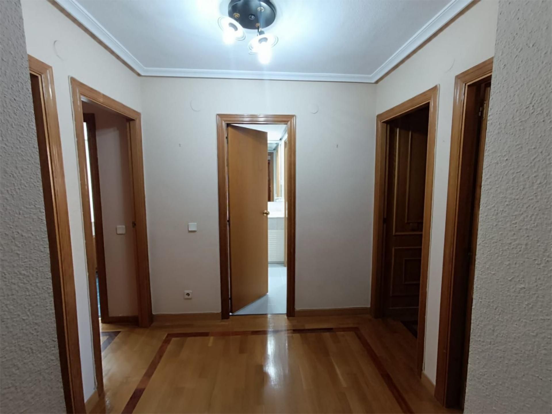 Piso en  Calle Victoria Kent Siano 32 - Foto 19