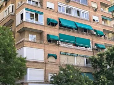 Piso en Camino Ronda - Foto 1