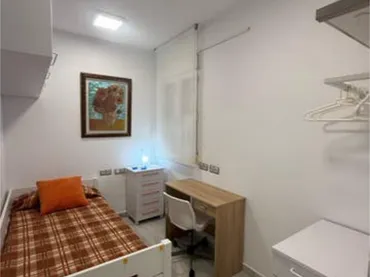 Piso en Ciudad Jardín - Foto 1