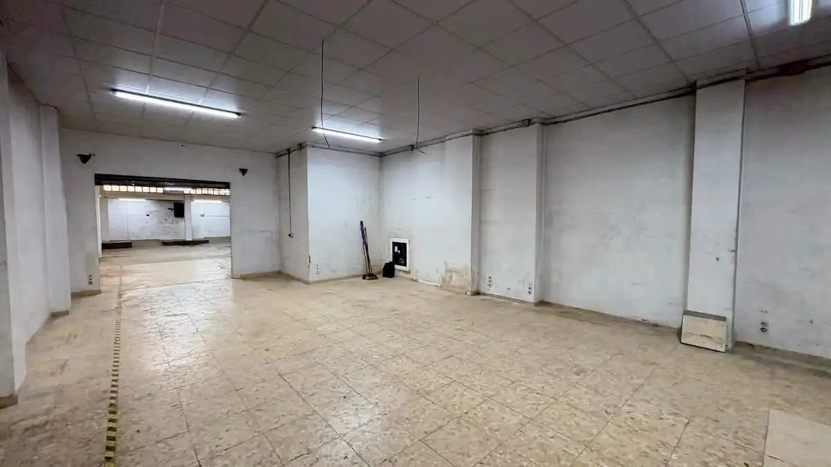 Local comercial en  Carrer de la Cooperativa - Foto 9