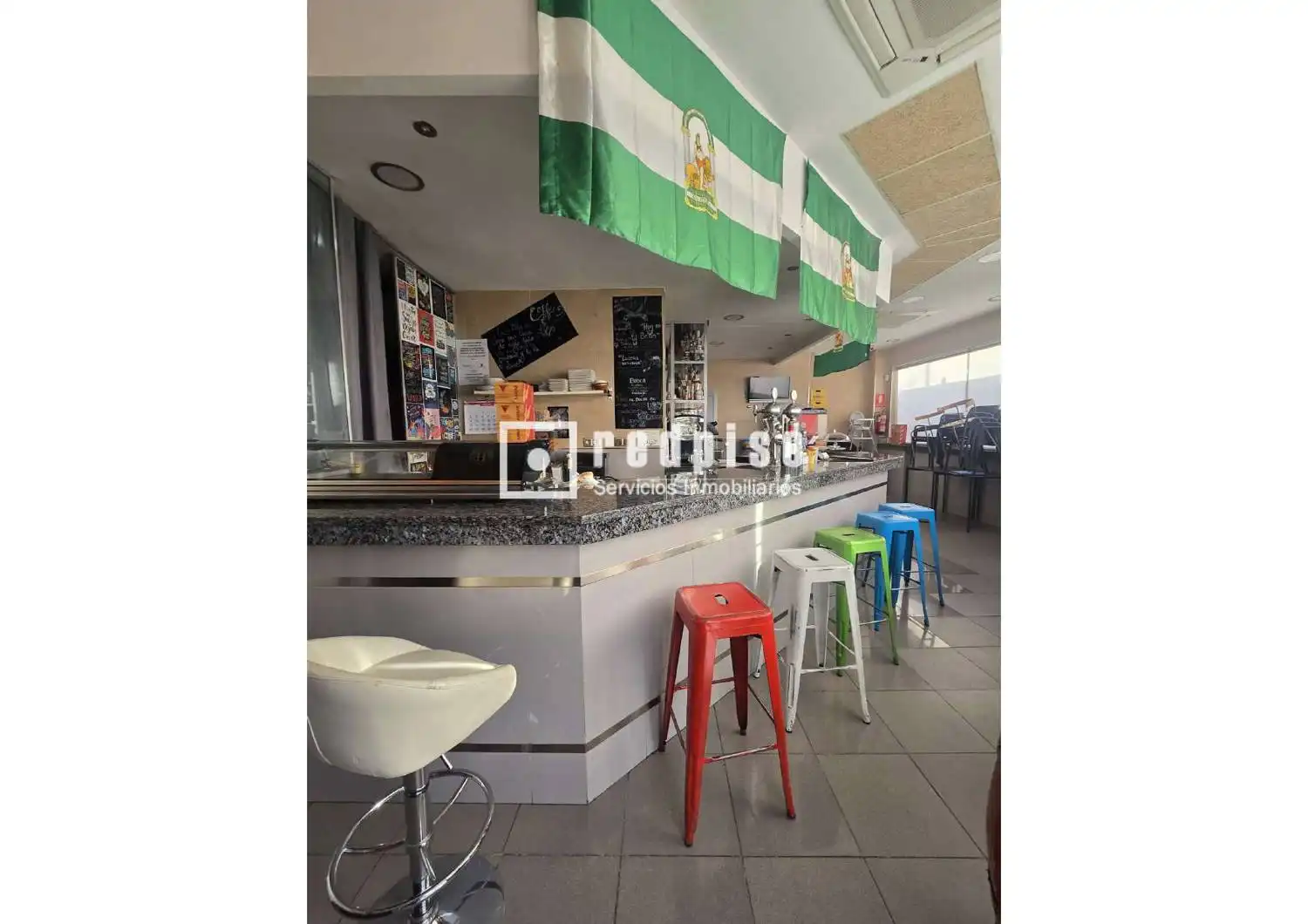 Local comercial en Torrejón de Ardoz - Foto 4