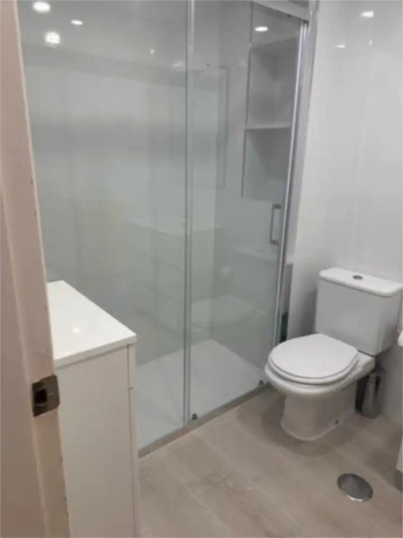 Piso en Carlos Haya - Foto 2