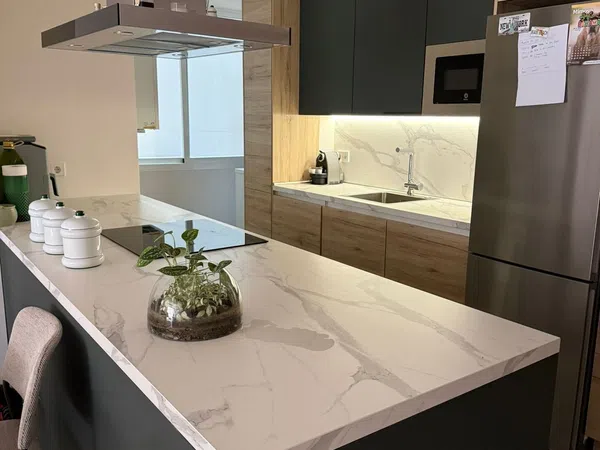 Piso en calle de Zazuar, 6