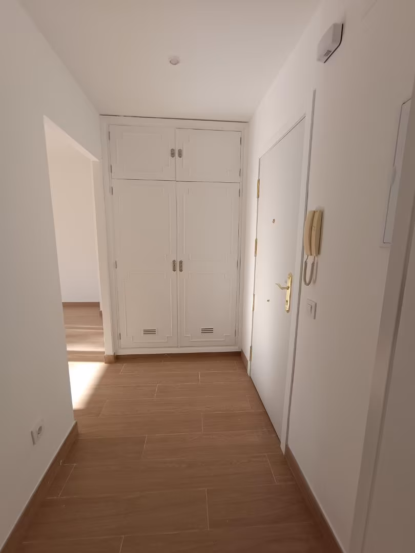 Piso en  Calle Pirineos 19 - Foto 8