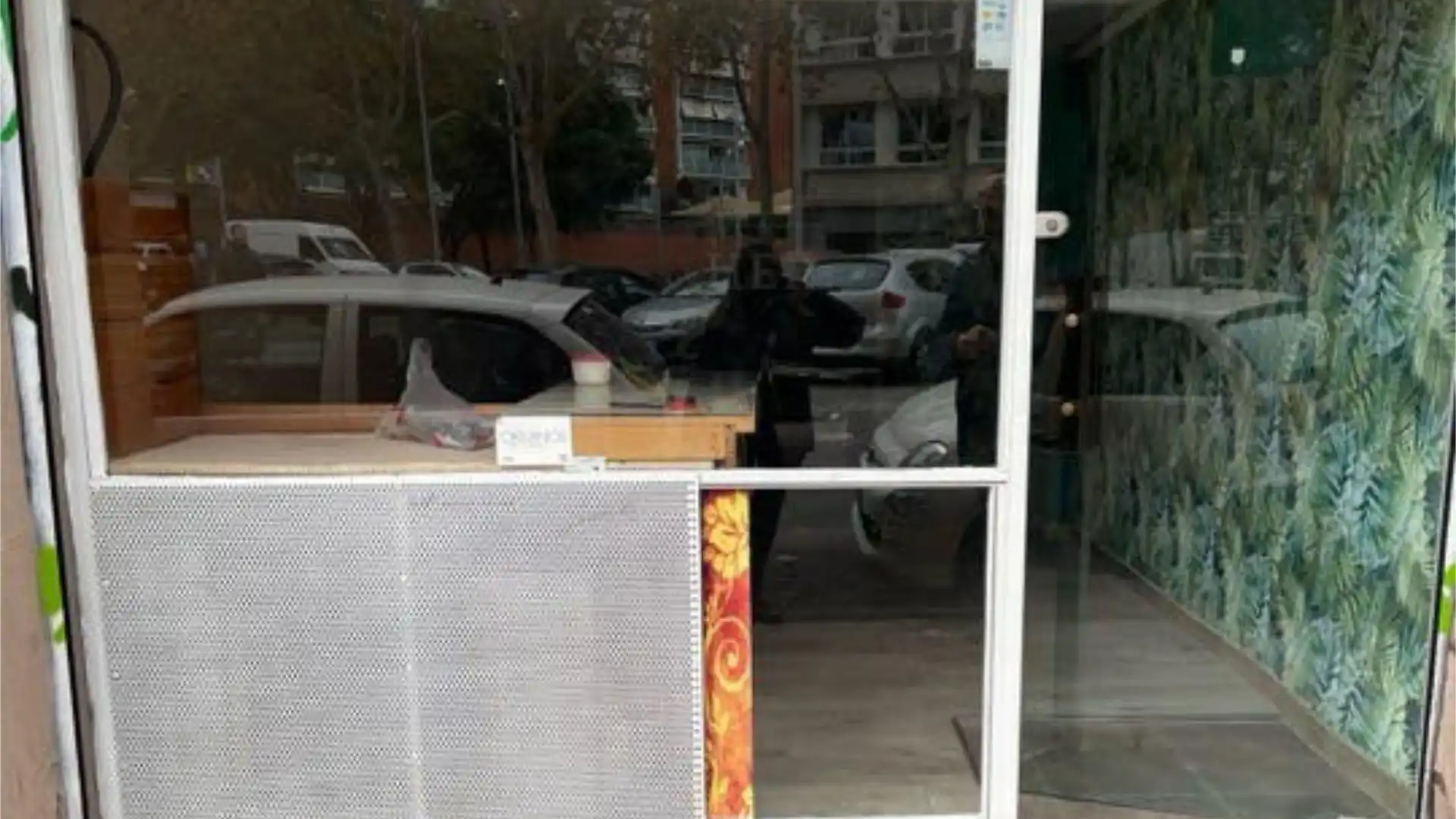 Local comercial en Gran via del hospitalet - Foto 2