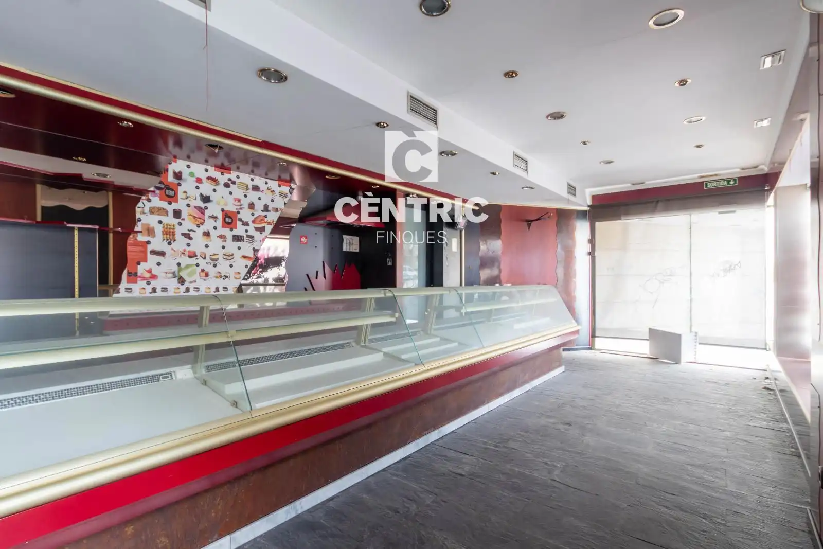 Local comercial en Terrassa - Foto 2