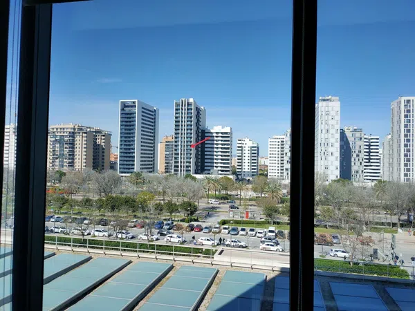 Piso en avenida de Fernando Abril Martorell, 28 - Foto 3